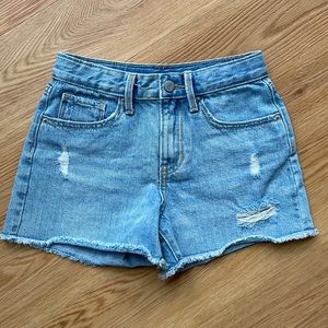 NWOT Girls Old Navy Medium Wash Jean Shorts